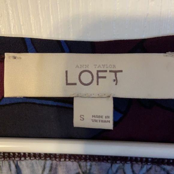 Ladies Loft Multicolored Blouse - Picture 6 of 6